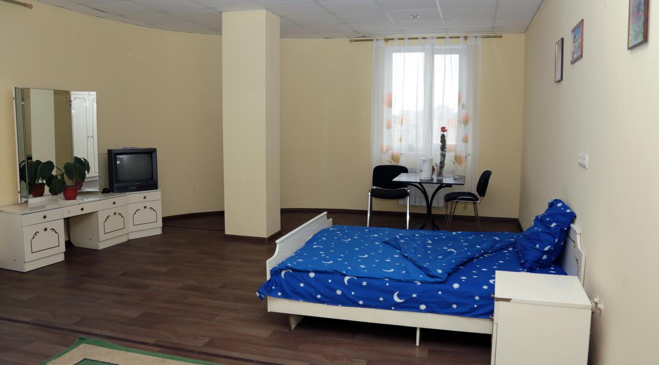 Hostel Raduga Киев Екстериор снимка